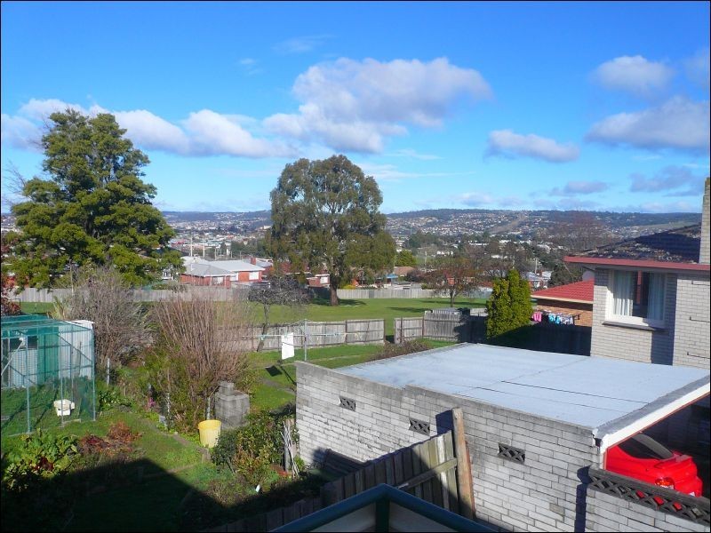 20 Laver Grove, Newnham TAS 7248