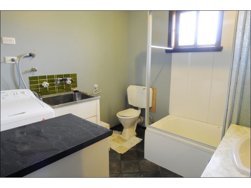 10/4 Alanvale Road, Newnham TAS 7248