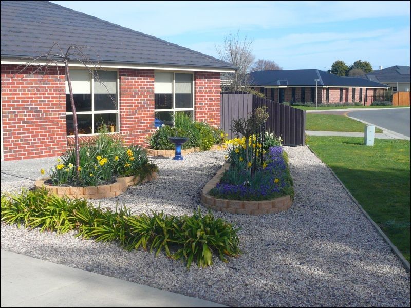 1/3 Bethune Place, Newnham TAS 7248