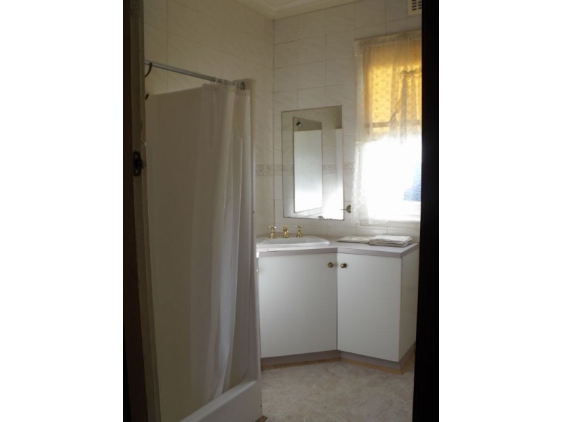 14 Tompsons Lane, Newnham TAS 7248