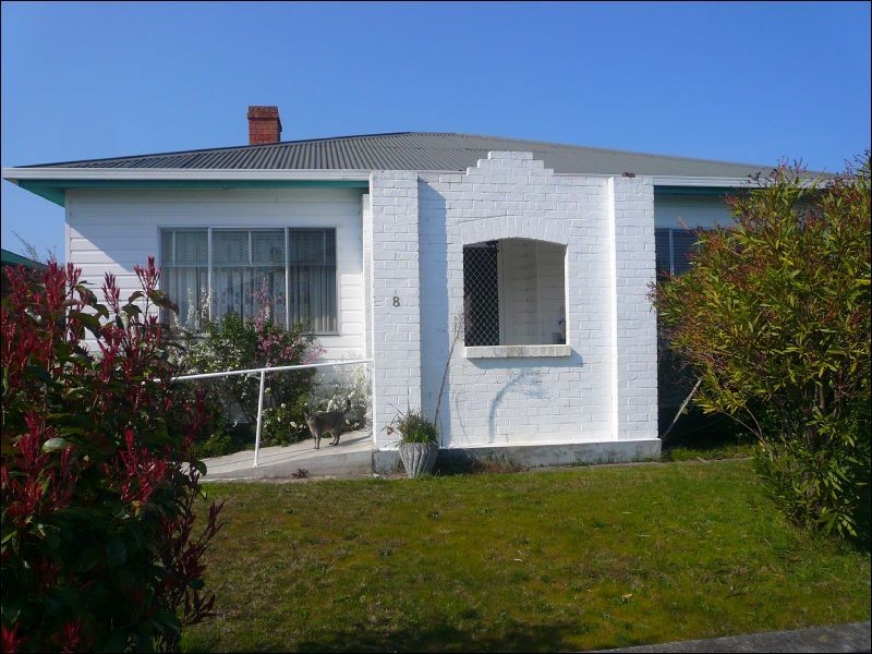 8 Monash Street, Mowbray TAS 7248