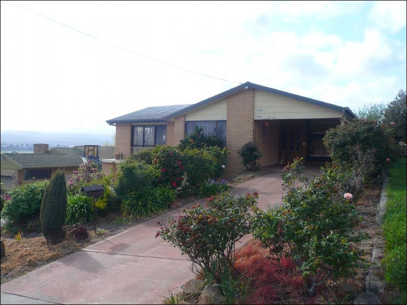 31 Andrea Place, Riverside TAS 7250