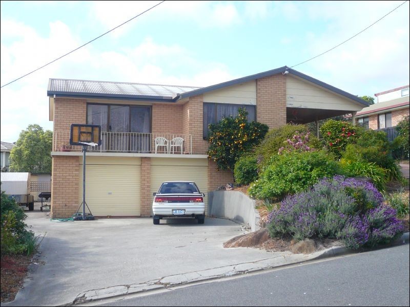 31 Andrea Place, Riverside TAS 7250