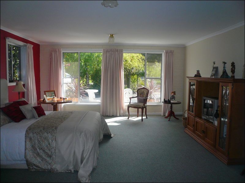 2192 East Tamar Highway, Mount Direction TAS 7252