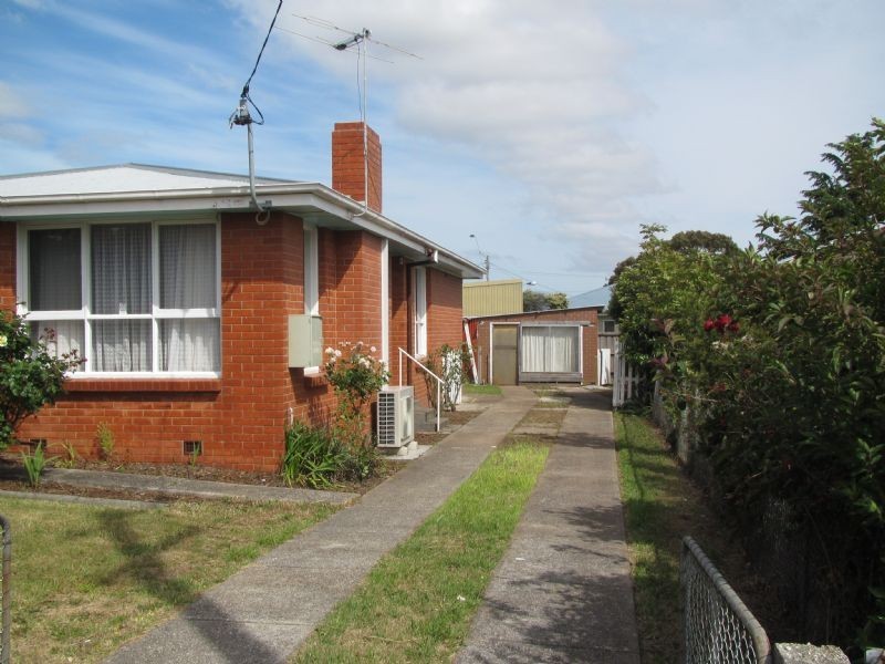 1 Tompsons Lane, Newnham TAS 7248