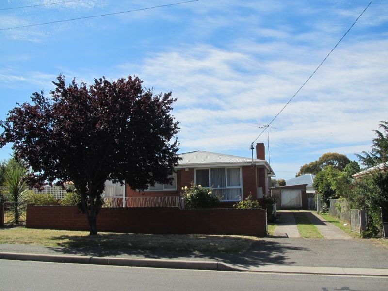 1 Tompsons Lane, Newnham TAS 7248