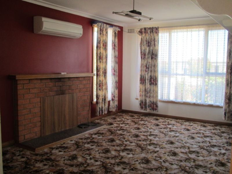 1 Tompsons Lane, Newnham TAS 7248