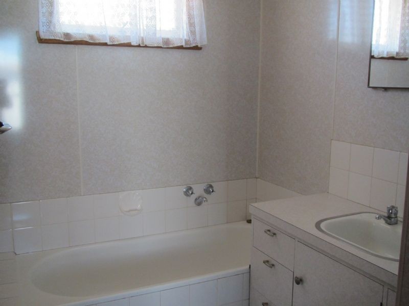 1 Tompsons Lane, Newnham TAS 7248