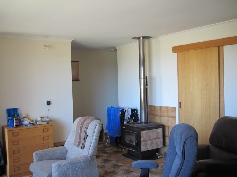 16 Goya Road, Newnham TAS 7248