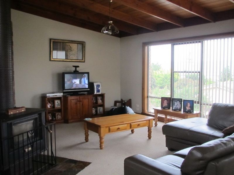 3 El Greco Court, Newnham TAS 7248