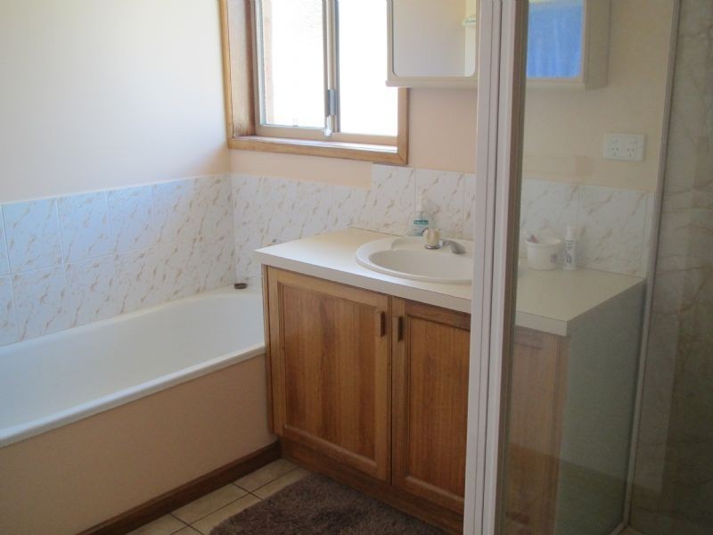 2/38 Haig Street, Mowbray TAS 7248