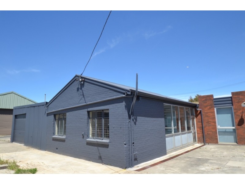 31 Dry Street, Invermay TAS 7248