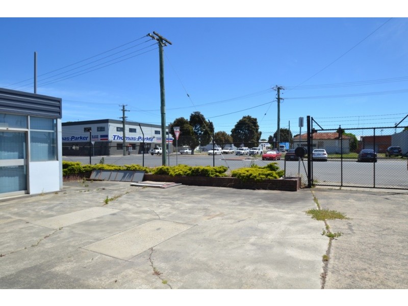 31 Dry Street, Invermay TAS 7248