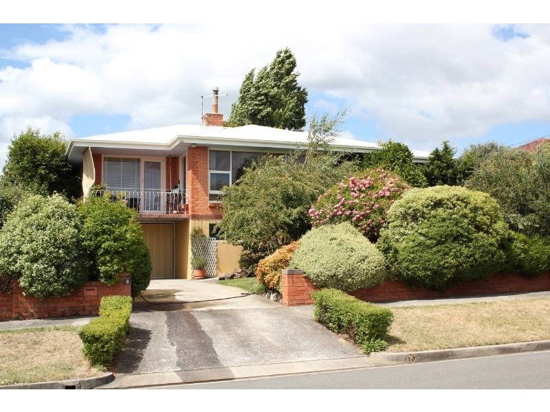 6 Procter Street, Newnham TAS 7248