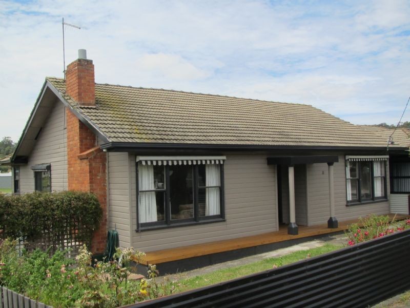 11 St Leonards Road, St Leonards TAS 7250