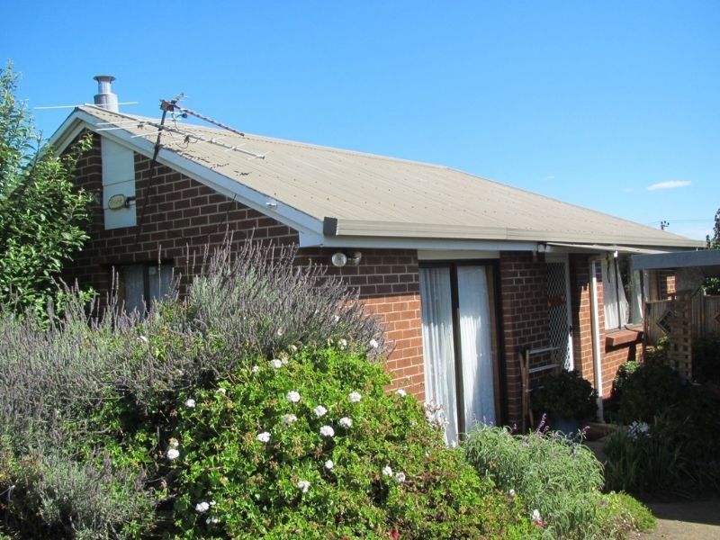 4 Miriam Court, Newnham TAS 7248