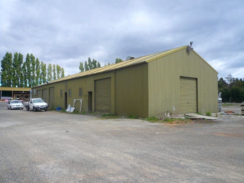 Newstead TAS 7250