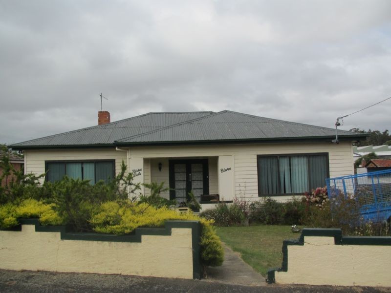 11 Martin Place, Kings Meadows TAS 7249