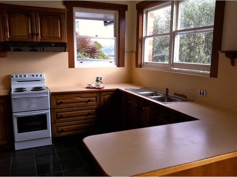 3 Bank Street, Mowbray TAS 7248