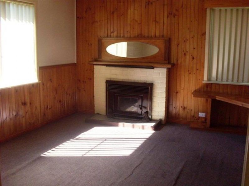 16 Davidson Street, George Town TAS 7253