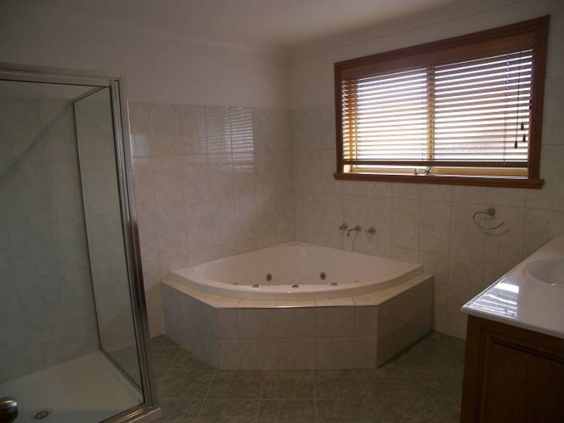 15 Lila Drive, Prospect TAS 7250