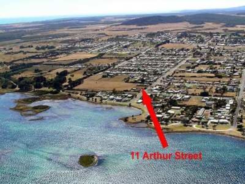 11 Arthur Street, George Town TAS 7253