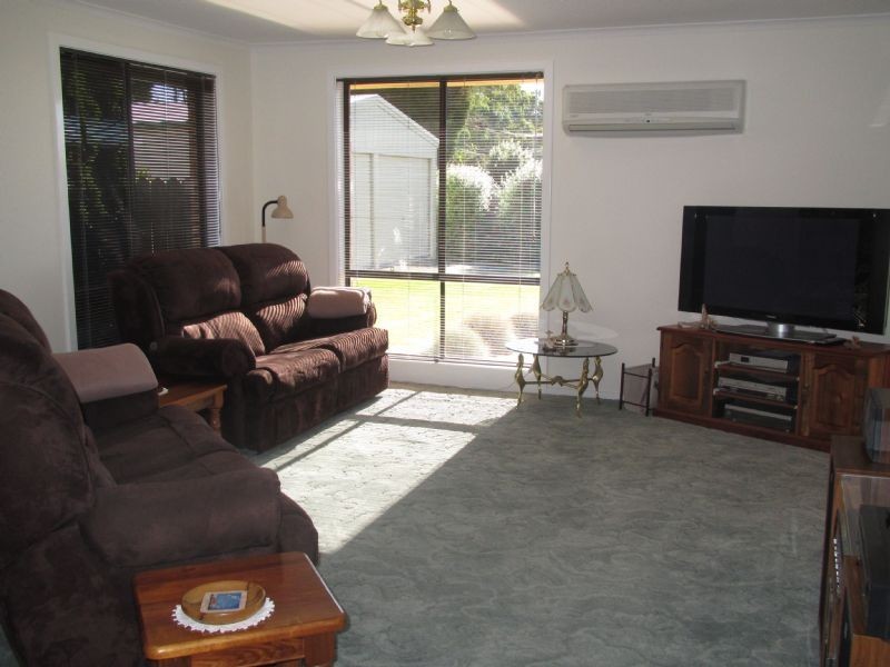 102  Oxford Street, Beauty Point TAS 7270