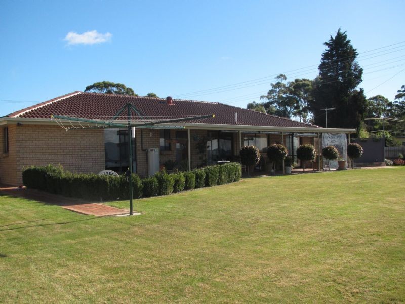 102  Oxford Street, Beauty Point TAS 7270