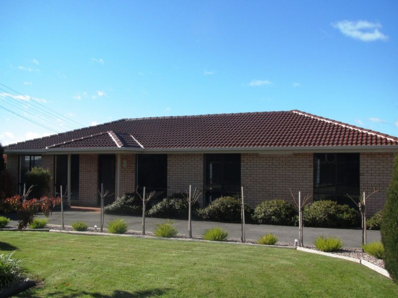 102  Oxford Street, Beauty Point TAS 7270