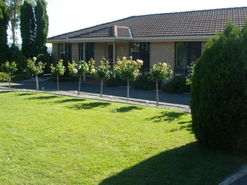 102  Oxford Street, Beauty Point TAS 7270