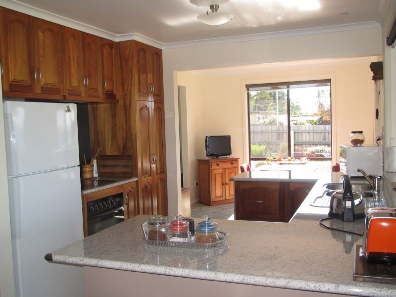 102  Oxford Street, Beauty Point TAS 7270