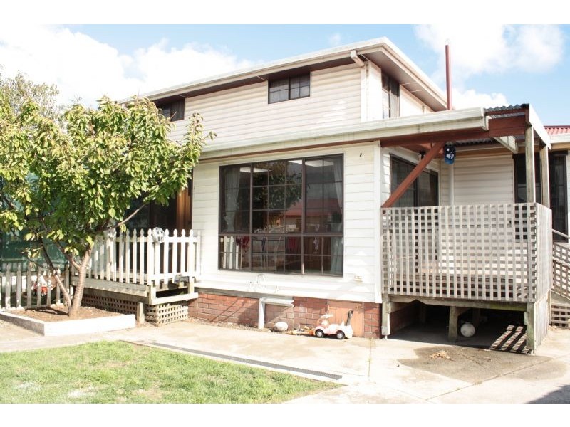 4 Gray Avenue, George Town TAS 7253