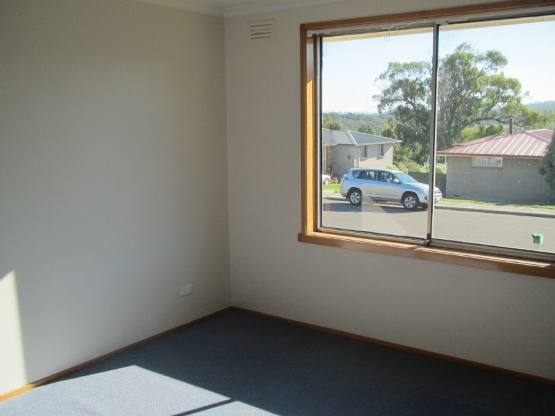 16 Amundsen Street, Ravenswood TAS 7250