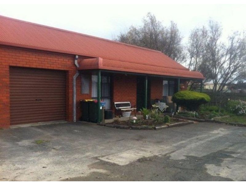 1 and  2, 33 Davies Street, George Town TAS 7253