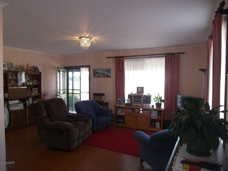 1 and  2, 33 Davies Street, George Town TAS 7253