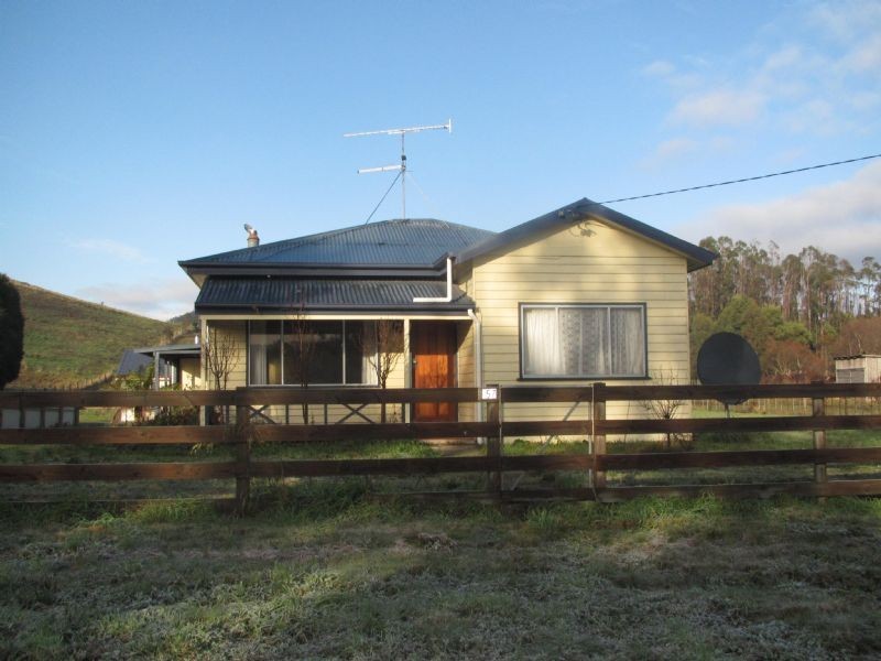 57 Station Road, Lilydale TAS 7268
