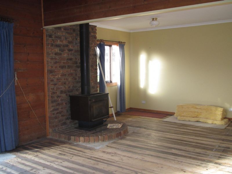 57 Station Road, Lilydale TAS 7268