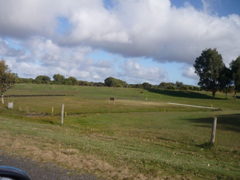 6 Ninth Island Crescent, Lulworth TAS 7252