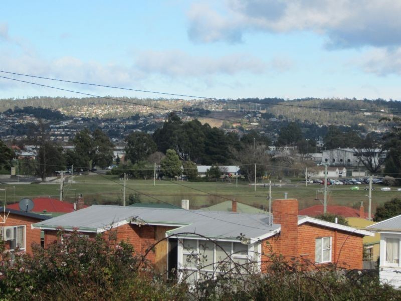 17 Parua Road, Newnham TAS 7248