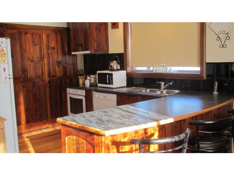 15 Clinton Court, Summerhill TAS 7250