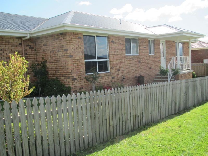 17 Burrows Street, Prospect Vale TAS 7250