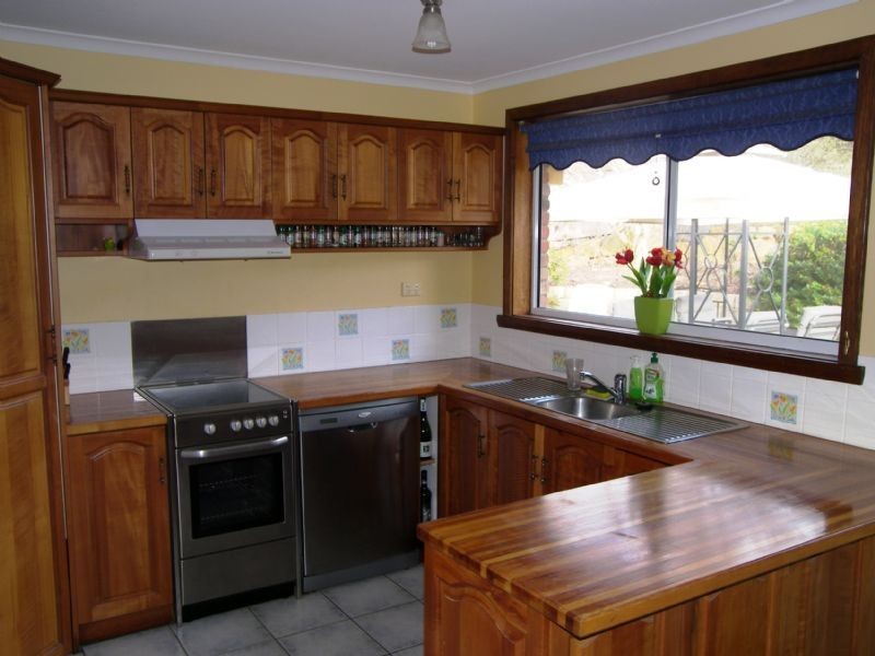 43 Harley Parade, Prospect TAS 7250