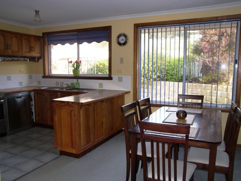 43 Harley Parade, Prospect TAS 7250