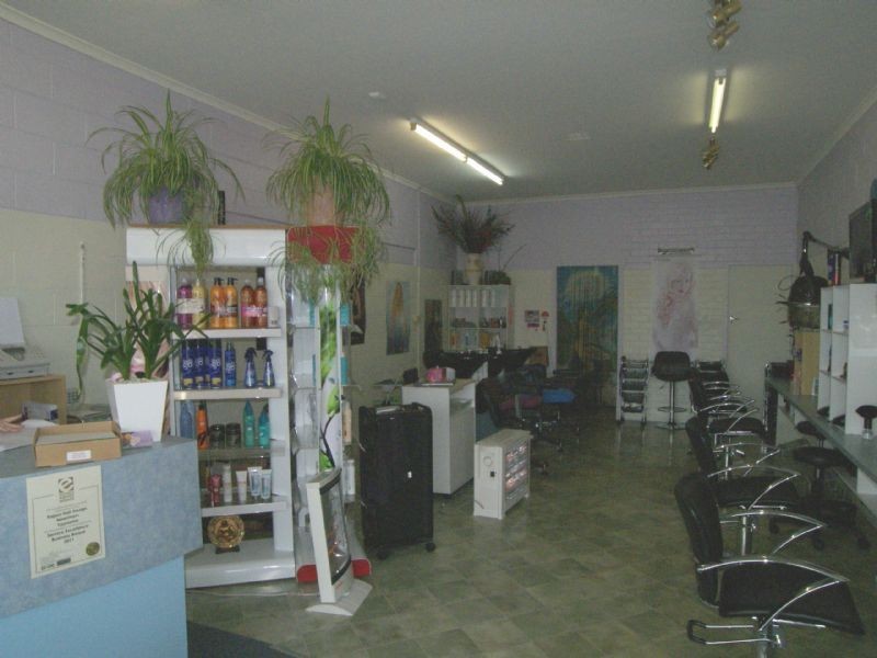 Shop 6, 75-77  George Town Road, Newnham TAS 7248