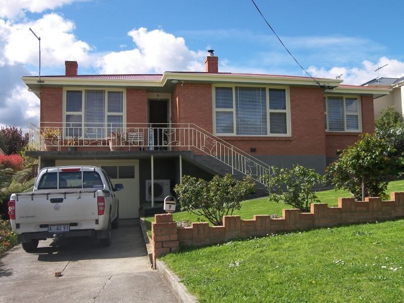 9 Craig Street, Waverley TAS 7250