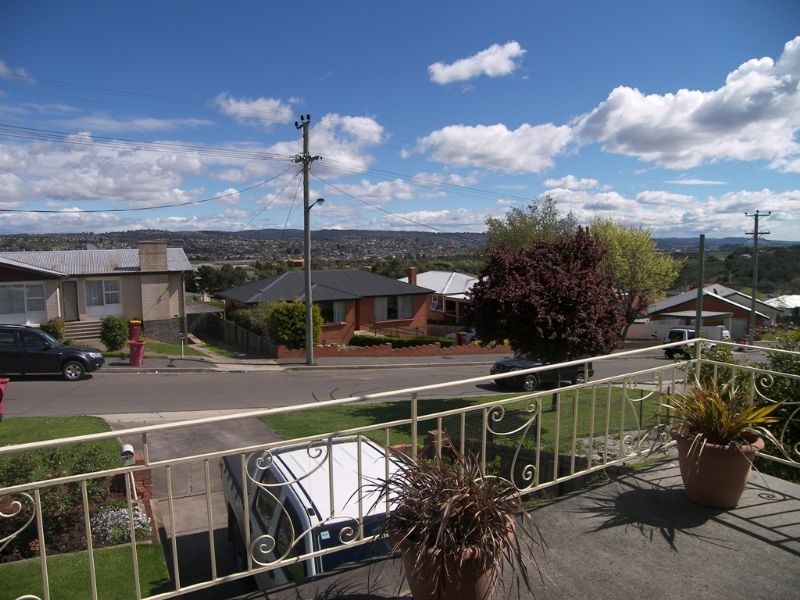 9 Craig Street, Waverley TAS 7250