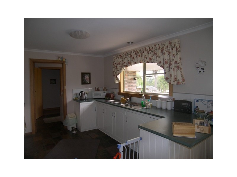 16 Summit Drive, Devon Hills TAS 7300