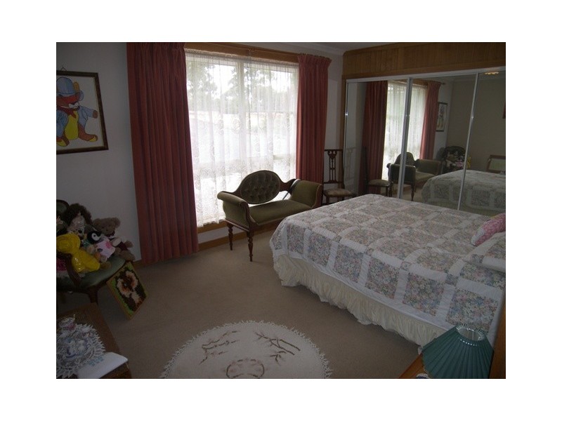 16 Summit Drive, Devon Hills TAS 7300