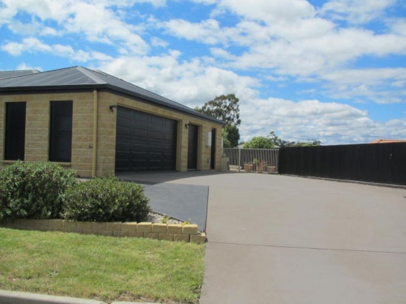 14 Myrtle Road, Youngtown TAS 7249