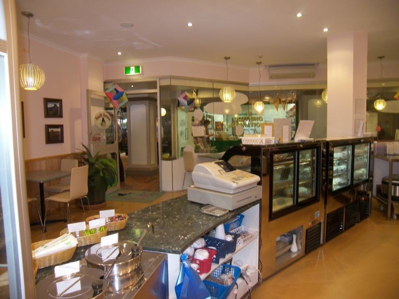 Shop 16 Centreway Arcade, Launceston TAS 7250